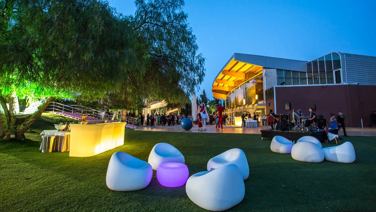 Cena temática de despedidas en Murcia